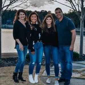 Meet your Posher, Jenny